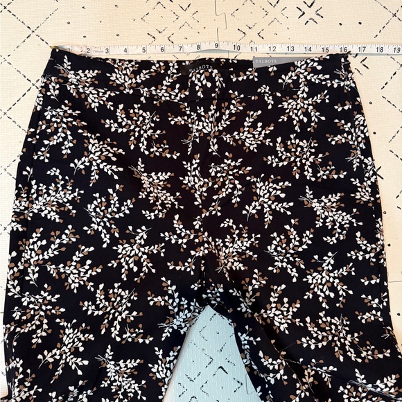 NWT Talbots Chatham Ankle Pants -‎ Petal Print 10 - Picture 6 of 9